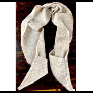 Icelandic wool scarf